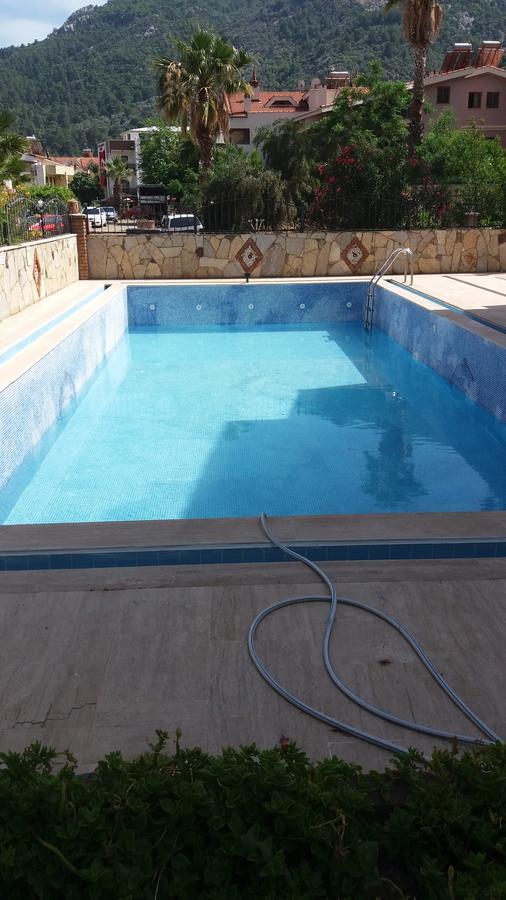 Barbaros Apart Hotel 투룬치 외부 사진